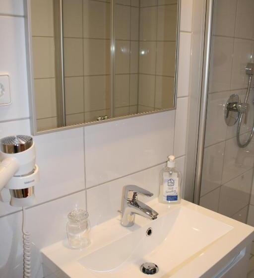 스탠다드 룸, Löwen Hotel & Restaurant