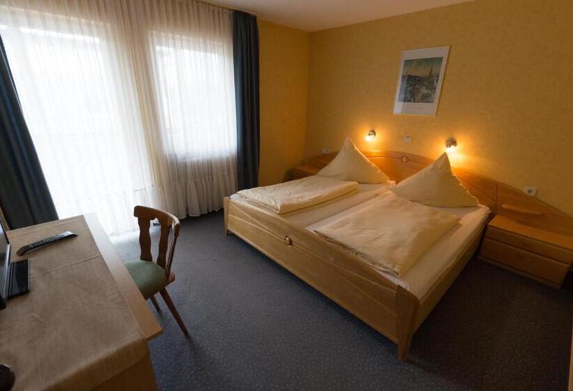 Номер Стандарт, Landgasthof Schützen