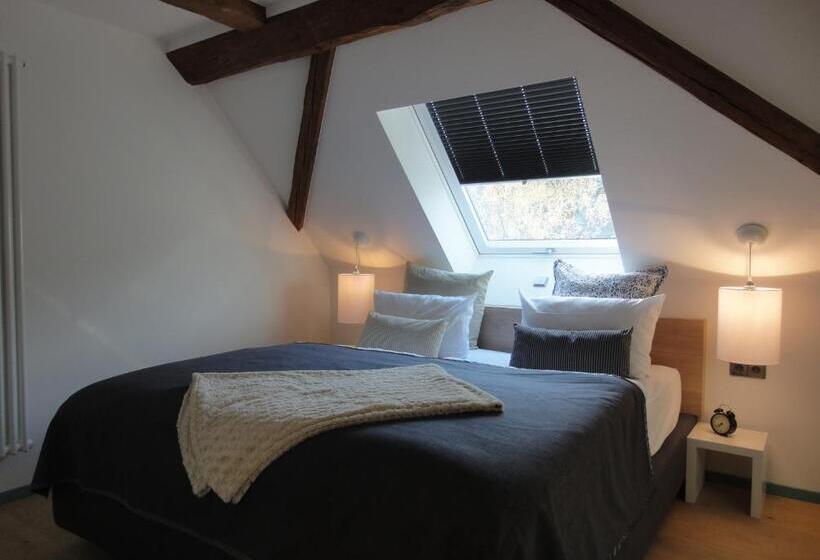 Семейный Номер, Restaurant Hotel Maien