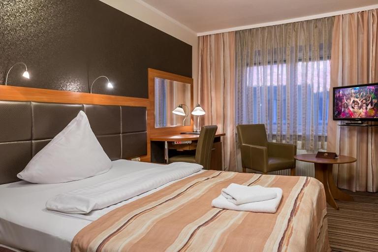 اتاق سوپریور, Ara   Dancing Club Restauracja Ara