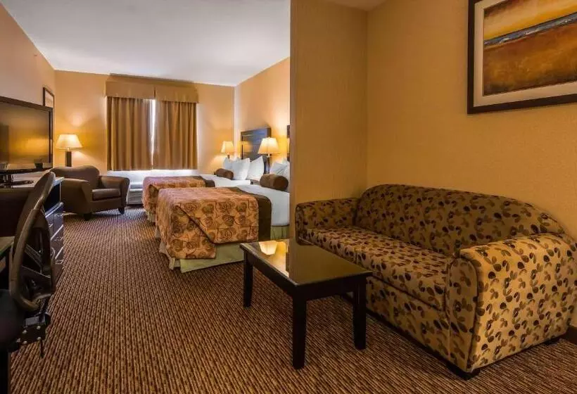 スイート, Best Western Plus Estevan Inn & Suites
