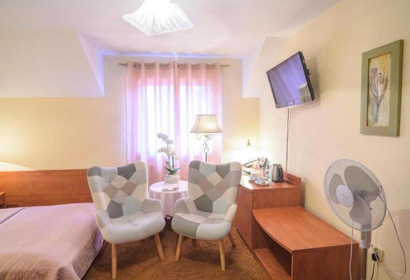 デラックスルーム, Centrum Ulan Spa