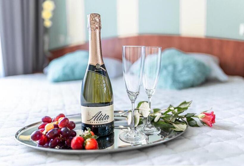 带1个卧室的公寓, Cis