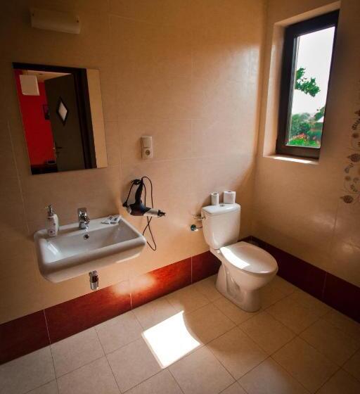 اتاق استاندارد, Dwa Bratanki