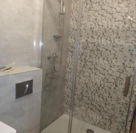 Шале 1 Спальня, Dwór Wapowce