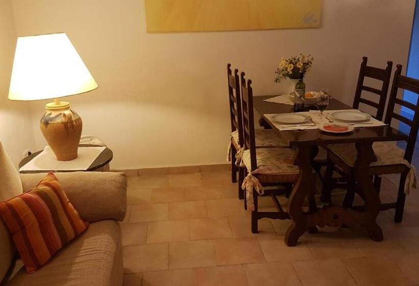 スイート, Finca Can Estades