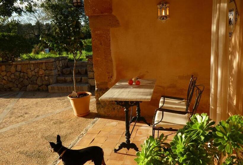 スイート, Finca Can Estades