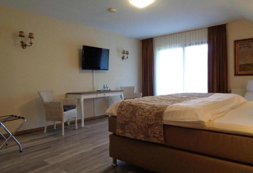 バルコニー付きスタンダードルーム, Garni Eichhornkobel