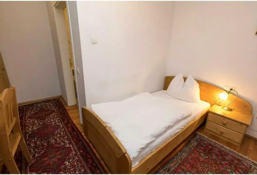 スタンダードシングルルーム, Gratkorn Bed & Breakfast