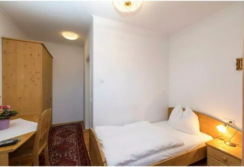 スタンダードシングルルーム, Gratkorn Bed & Breakfast