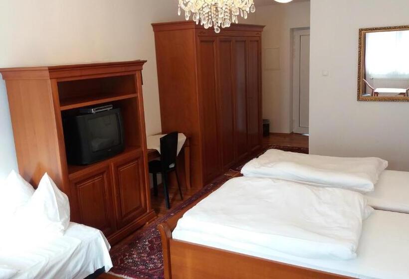Номер Стандарт Трехместный, Gratkorn   Bed & Breakfast