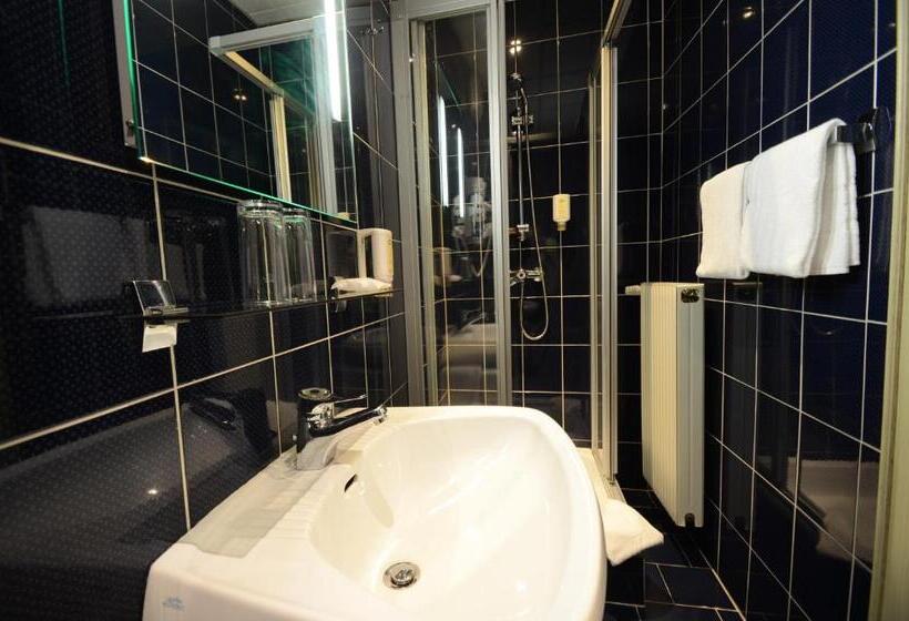 غرفة قياسية, Hubertushof Self Check In