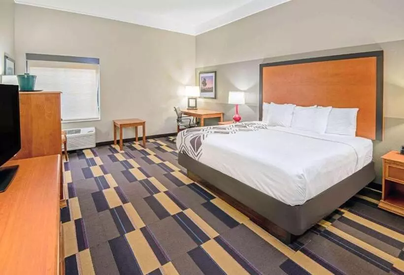 身障者適用キングサイズベッドルーム, La Quinta By Wyndham Oklahoma City   Moore