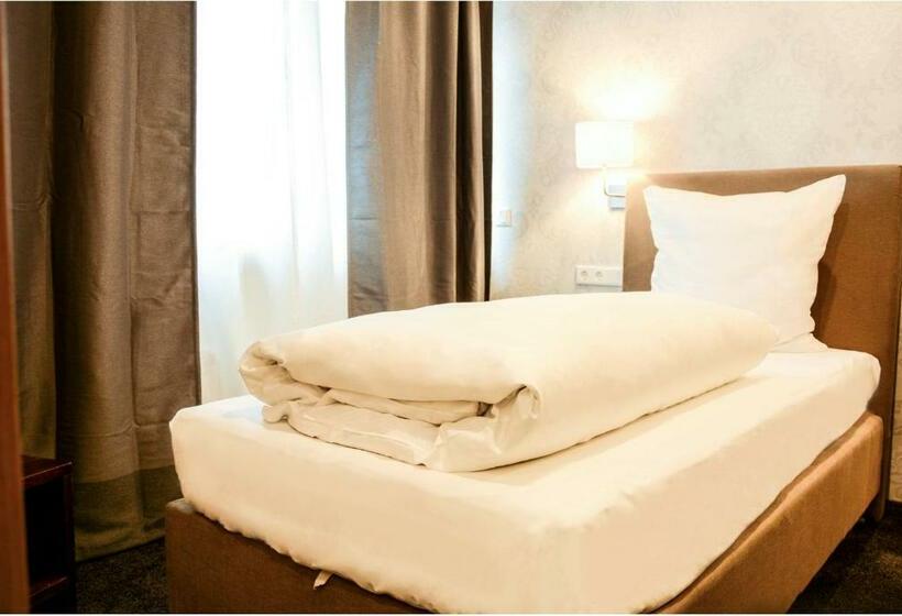 スタンダードシングルルーム, Langerfelder Hof