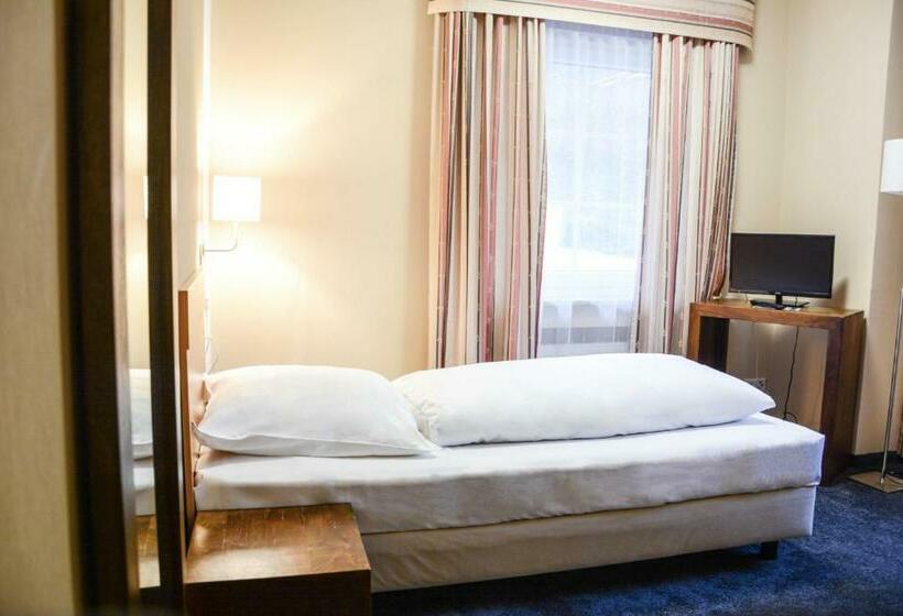 スタンダードシングルルーム, Langerfelder Hof