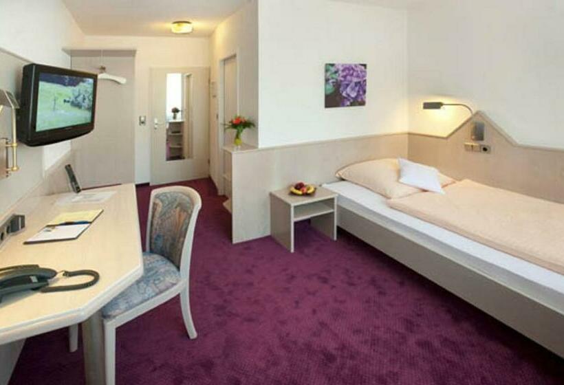 Номер Стандарт Индивидуальный, Malchen Garni