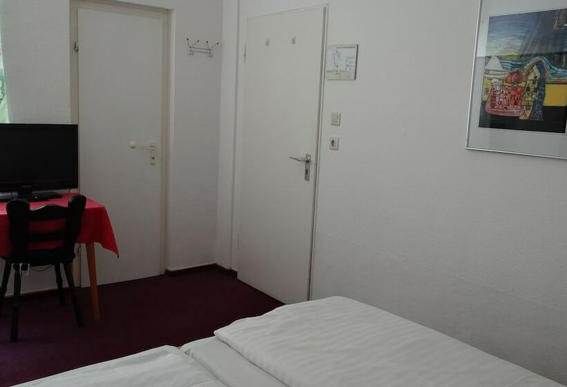 غرفة قياسية, Meesenburg