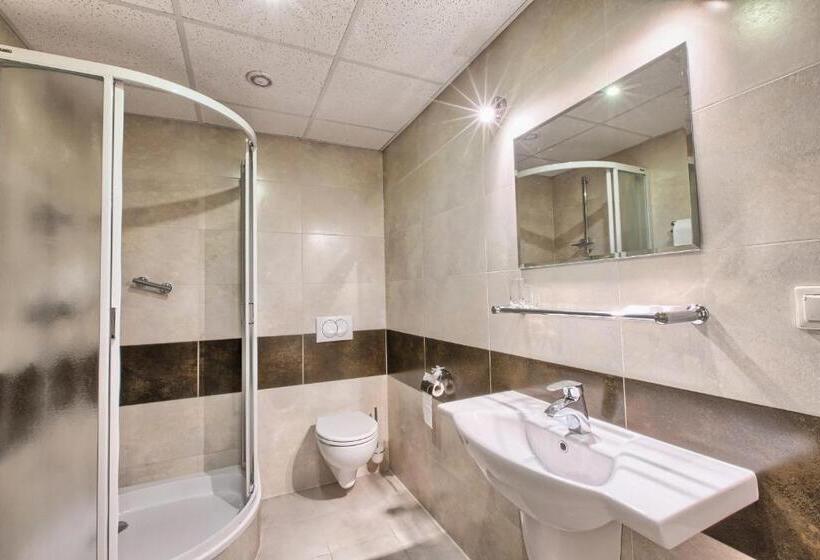 スタンダードルーム, Renesans