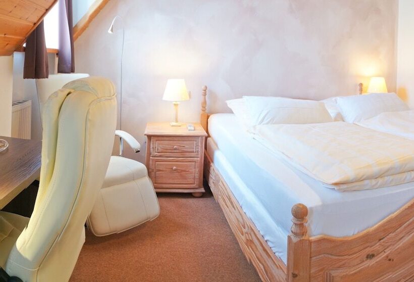 Номер Стандарт, Restaurant Kastanienhof Lauingen