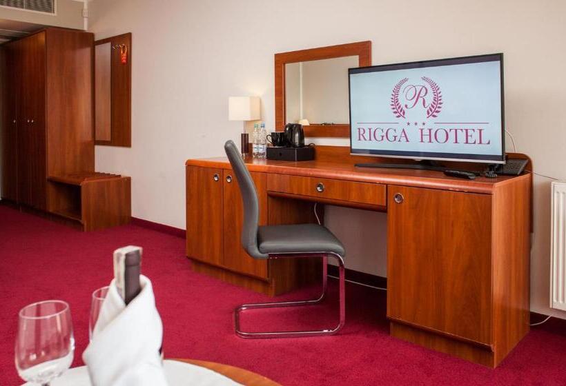 اتاق استاندارد یک نفره, Rigga