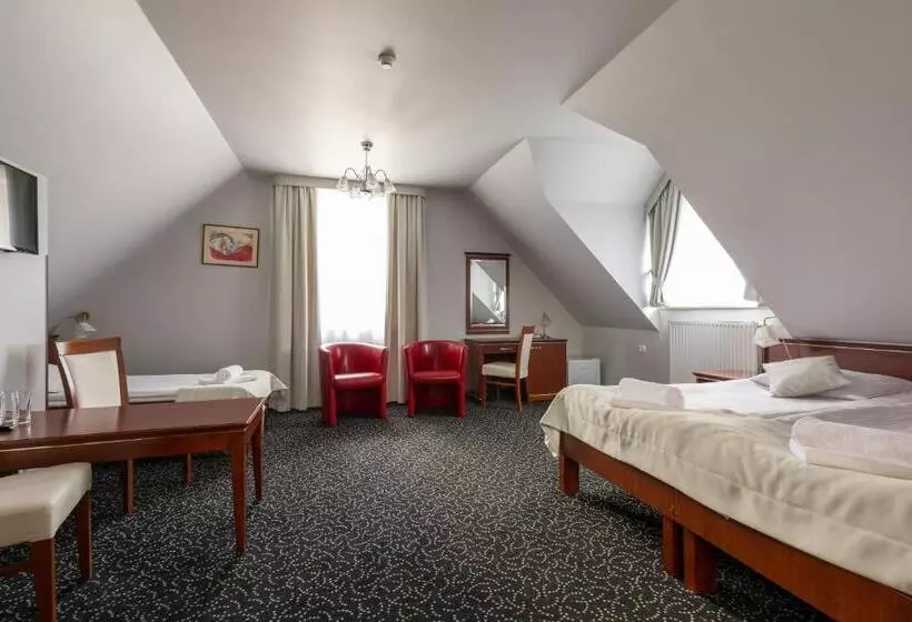 اتاق استاندارد سه نفره, Skalite Spa & Wellness