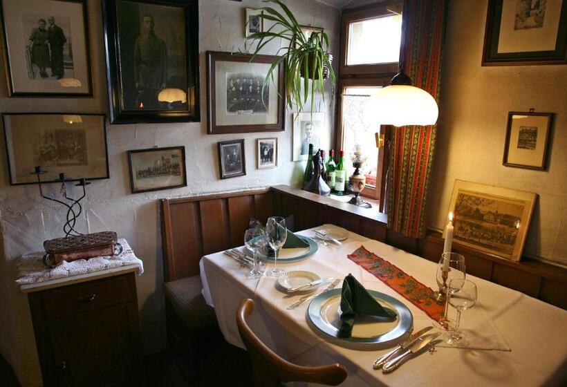 スタンダードトリプルルーム, Gasthof Schiff