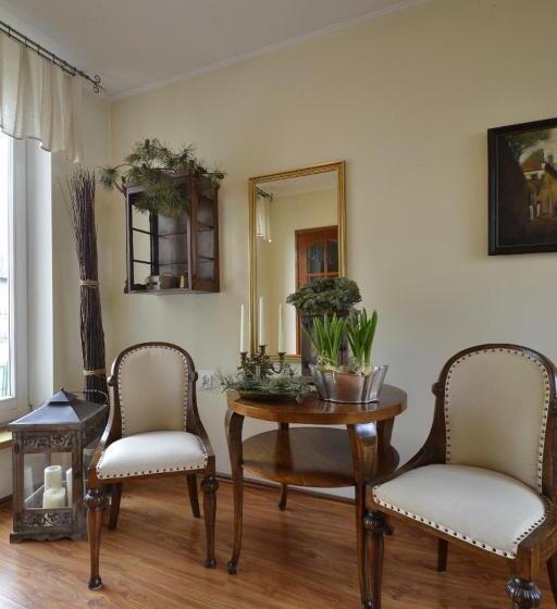 Номер Стандарт Трехместный, Pensjonat Akacja