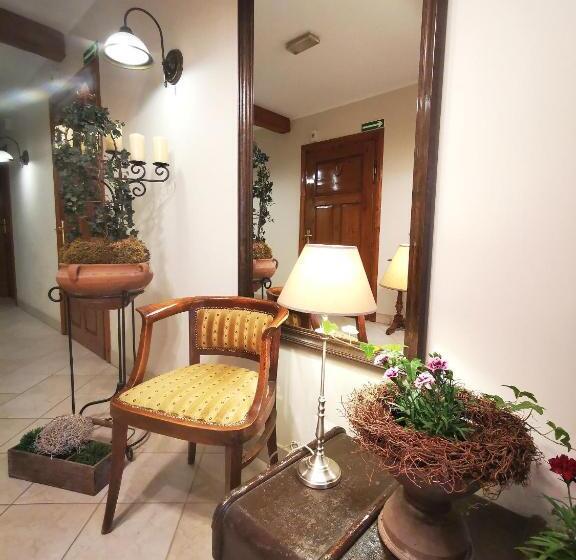 Номер Стандарт Трехместный, Pensjonat Akacja