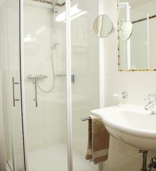 스탠다드 룸, Tinschert Hotel Restaurant Partyservice