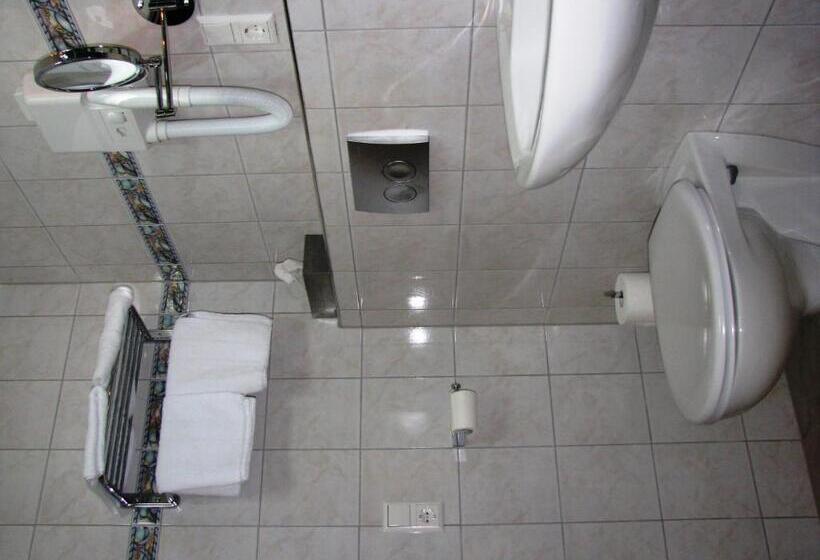 جناح, Wellnesshotel & Restaurant Hexenschopf