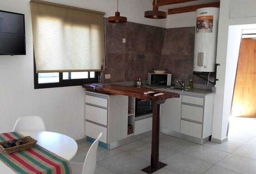 کابین, Finca La Escondida San Rafael