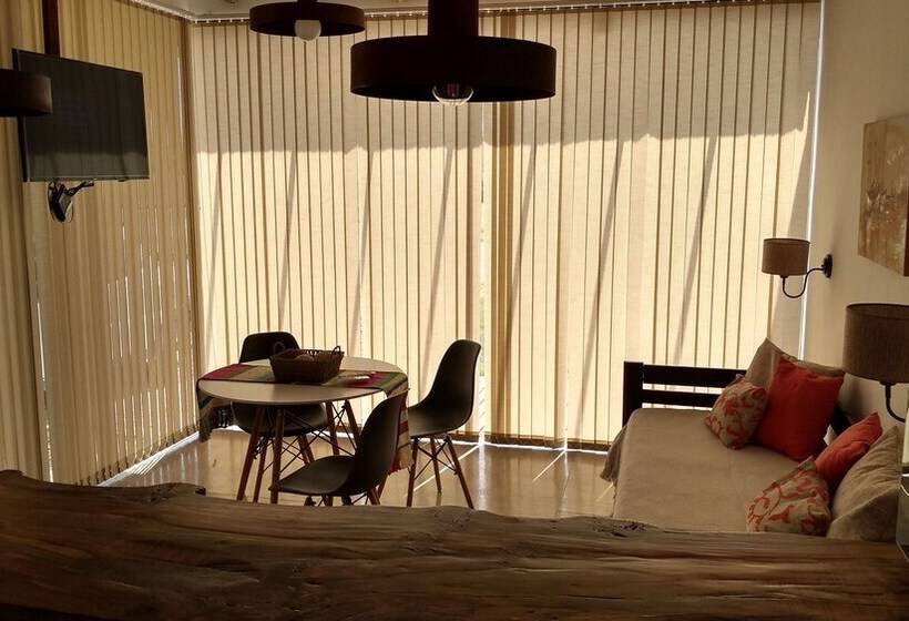 کابین, Finca La Escondida San Rafael