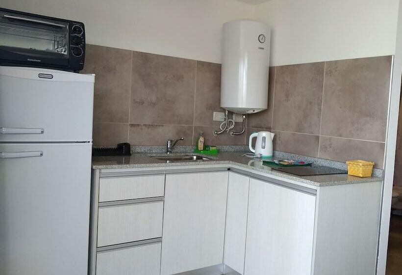 کلبه دلوکس, Finca La Escondida San Rafael