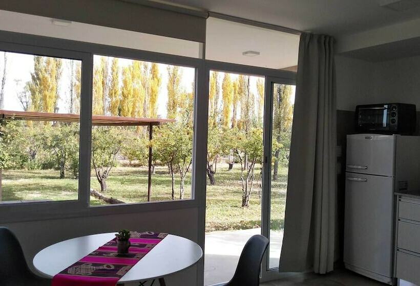 کلبه دلوکس, Finca La Escondida San Rafael