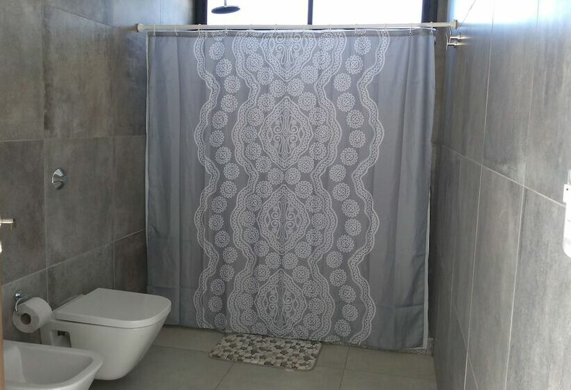 کابین, Finca La Escondida San Rafael