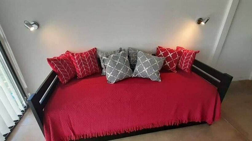 کابین, Finca La Escondida San Rafael