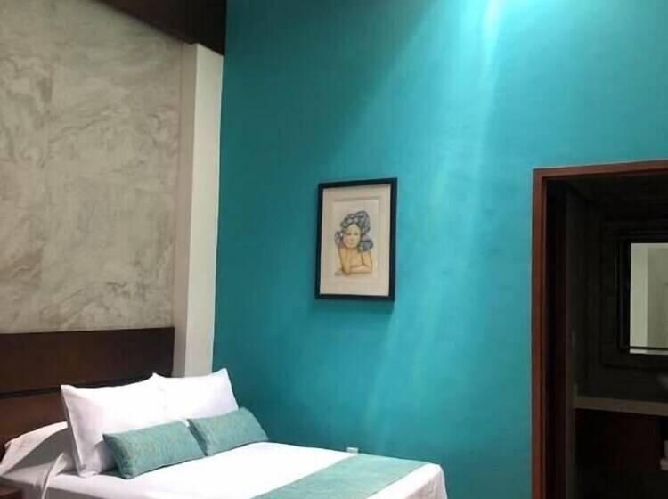 اتاق خانوادگی, Casa De La Asunción