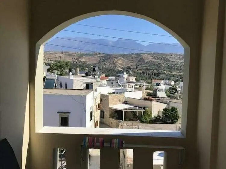 ファミリールーム, Pension Nikos