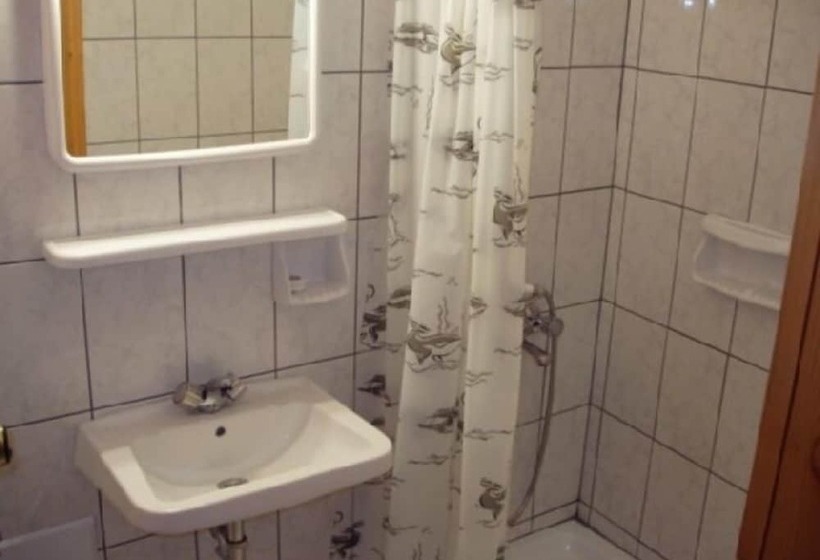 标准间, Pension Nikos