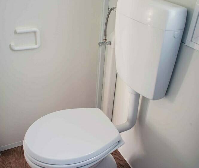 １ベッドルームハウス, Pelso Camping