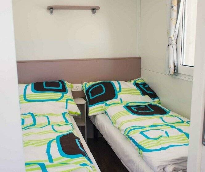 1ベッドルームハウス, Pelso Camping