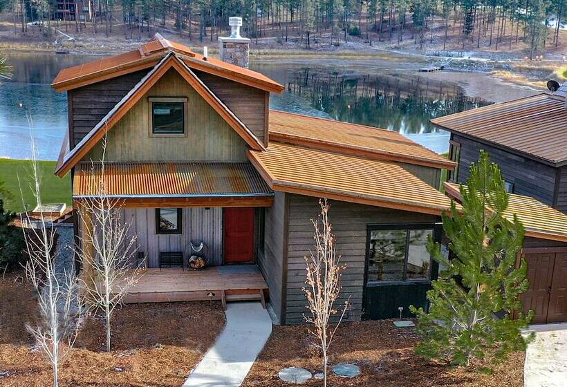 منزل 3 غرف نوم, Wilderness Club