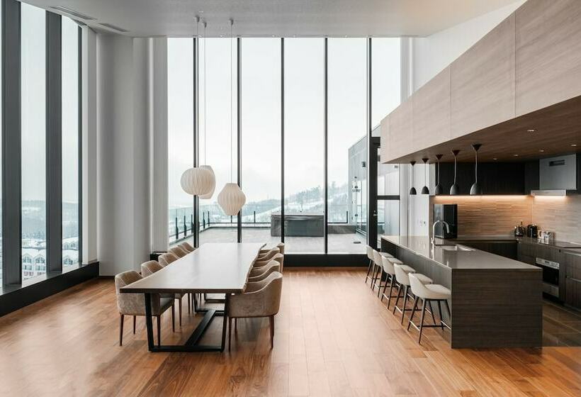 带4个卧室的公寓, The Vale Rusutsu