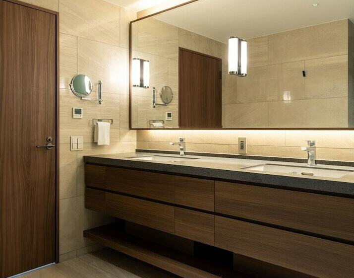 带4个卧室的公寓, The Vale Rusutsu