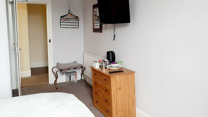 舒适型房间, Queens Rooms