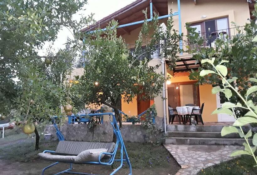 آپارتمان لوکس 1 خوابه, Waldvilla