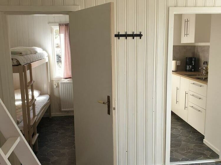 スタンダードバンガロー, Askeviks Camping & Stugor