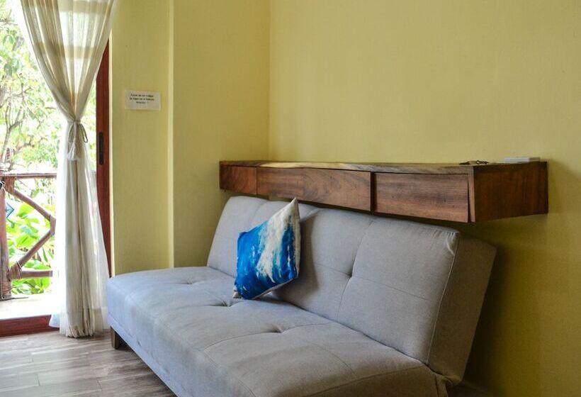 コンフォートワンルーム, Verde Luna