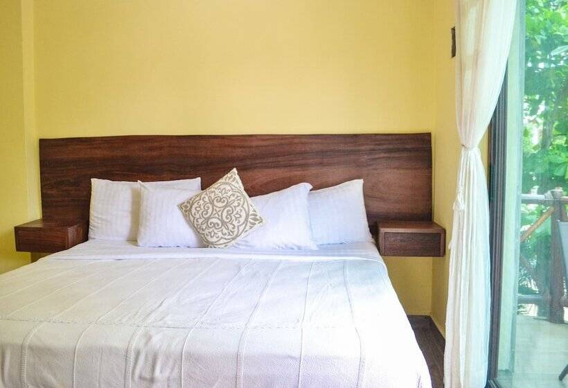 コンフォートワンルーム, Verde Luna