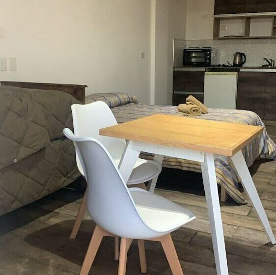Апартаменты Executive 1 Спальня, Lujan Homes